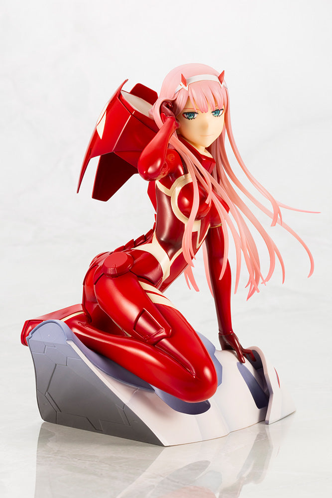 ZERO TWO 1/7 Figure | DARLING in the FRANXX