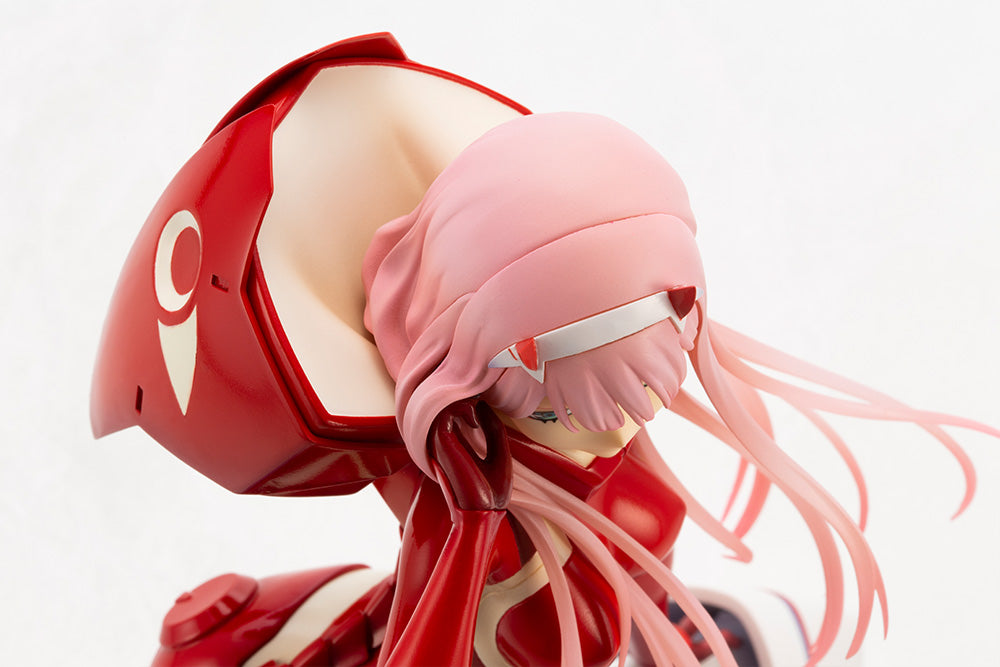ZERO TWO 1/7 Figure | DARLING in the FRANXX