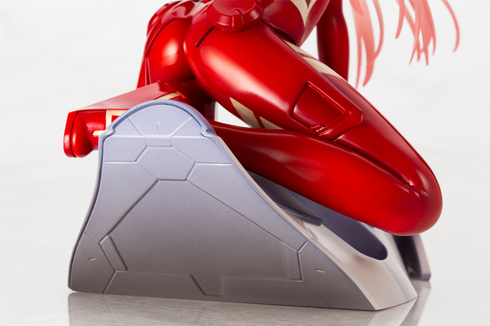 ZERO TWO 1/7 Figure | DARLING in the FRANXX