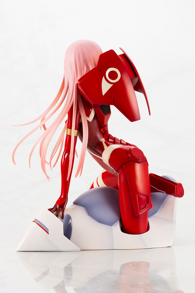 ZERO TWO 1/7 Figure | DARLING in the FRANXX