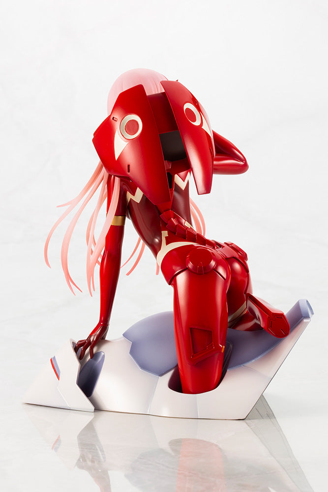 ZERO TWO 1/7 Figure | DARLING in the FRANXX
