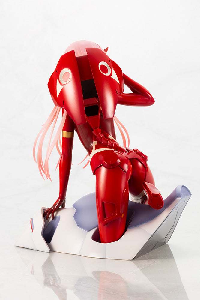 ZERO TWO 1/7 Figure | DARLING in the FRANXX