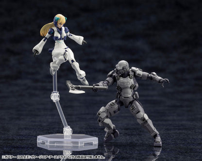 GOVERNOR QUEEN OF WHITE: VIRGINIA EARTHCLINE | HEXA GEAR