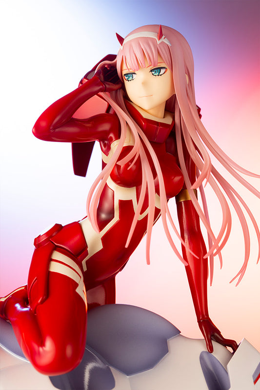 ZERO TWO 1/7 Figure | DARLING in the FRANXX