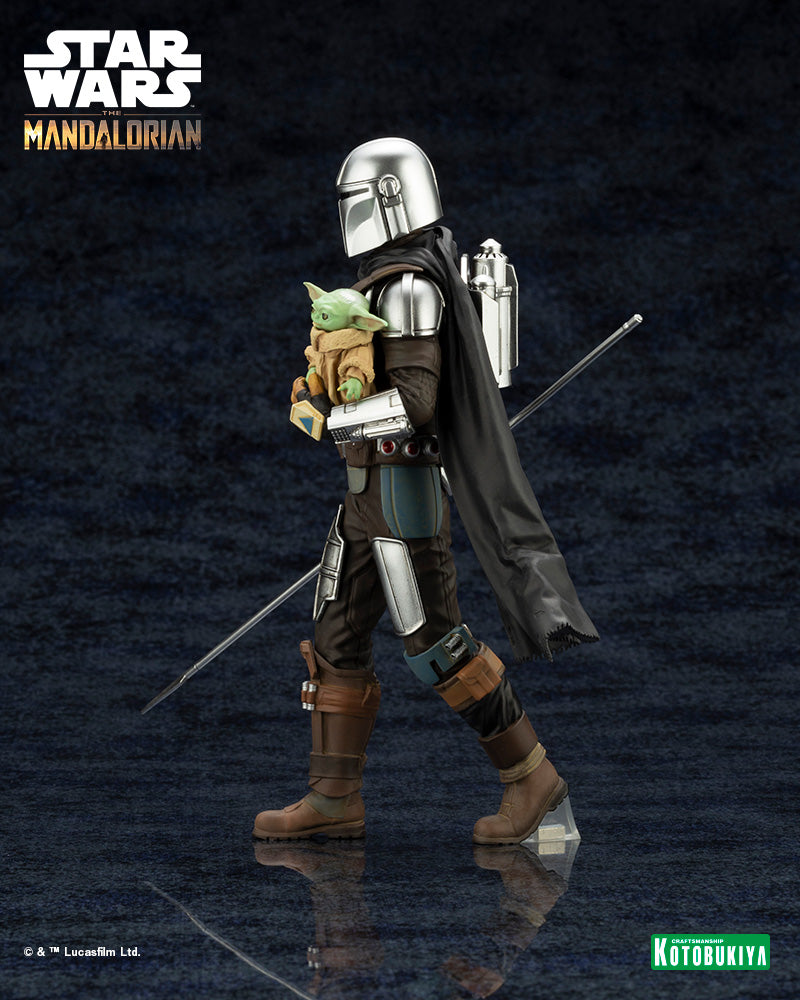 ARTFX+ MANDALORIAN™& GROGU™ with Beskar Staff