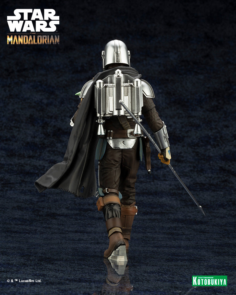 ARTFX+ MANDALORIAN™& GROGU™ with Beskar Staff